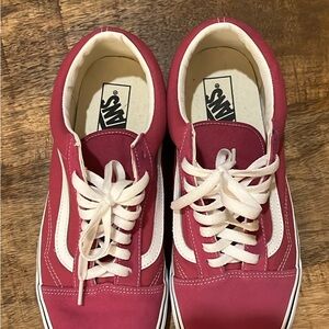 Vans Fuchsia and White Sneakers